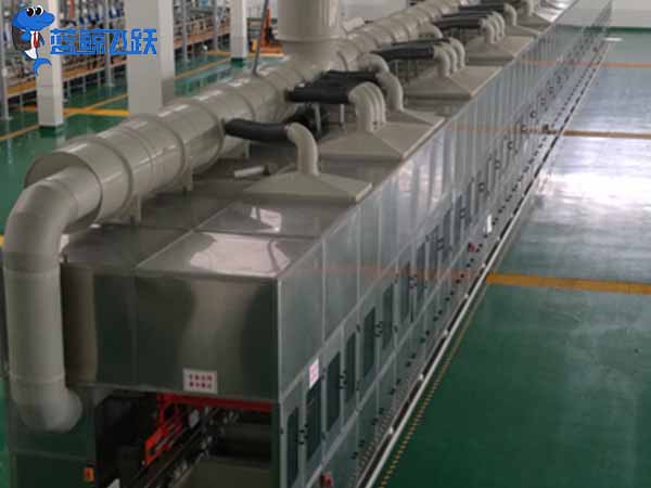 妖精WWW视频免费高清最新期