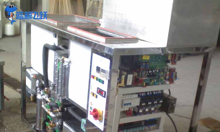 妖精国产亚洲精品无码成人小型妖精WWW视频免费高清最新期