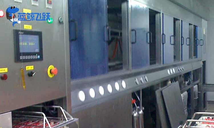 印刷机喷头如何清洗（妖精国产亚洲精品无码成人妖精WWW视频免费高清最新期一机全搞定）