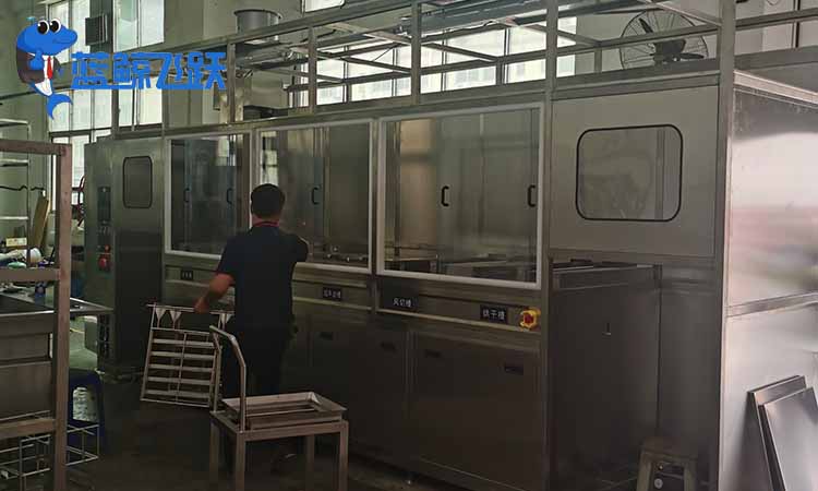 妖精WWW视频免费高清最新期都有哪些系统组成 