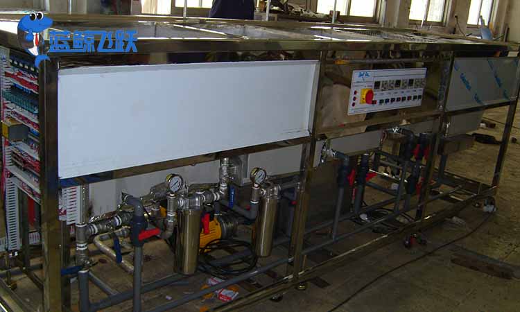 妖精WWW视频免费高清最新期有没有使用危险？可靠吗？