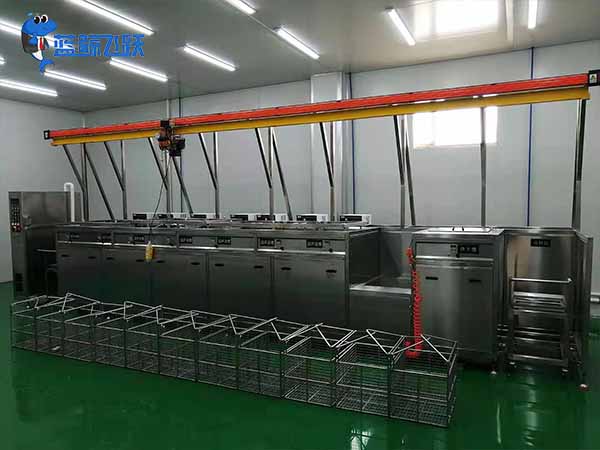 妖精WWW视频免费高清最新期