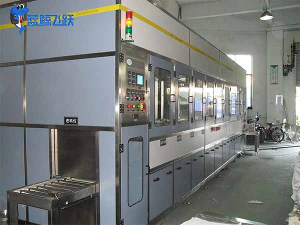 妖精WWW视频免费高清最新期