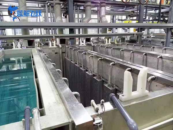 妖精WWW视频免费高清最新期