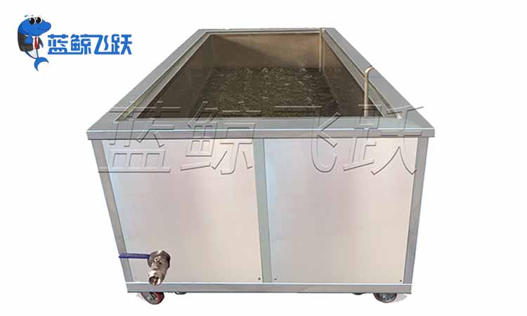 妖精WWW视频免费高清最新期可以用煤油清洗吗？ 