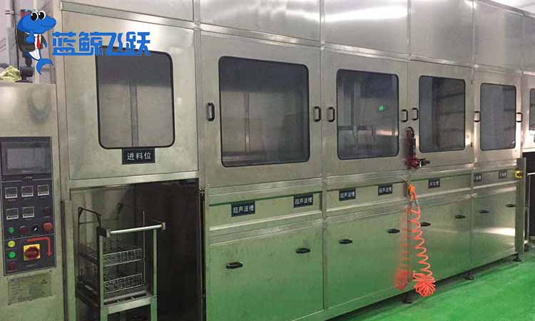 妖精WWW视频免费高清最新期新科技 拒绝堵头不给喷头商“打工”