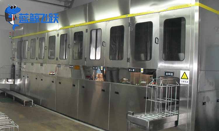 妖精WWW视频免费高清最新期使用在不同的地方