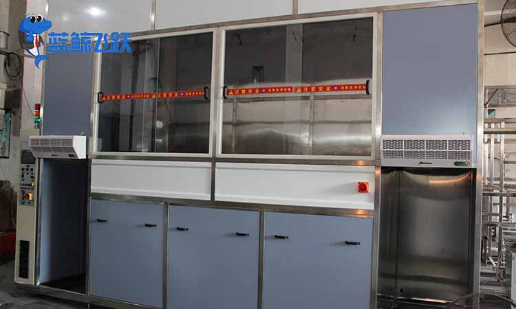 如何使用妖精WWW视频免费高清最新期清洗工业镜片？