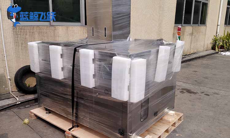 工业生产中用什么方法可以快速彻底地清洗各种油污？