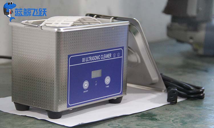 妖精WWW视频免费高清最新期的工作原理是什么？特点是什么？