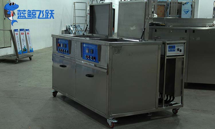 妖精WWW视频免费高清最新期的性能上有什么优势