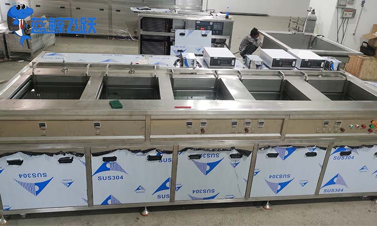 三个因素影响下的妖精WWW视频免费高清最新期除锈