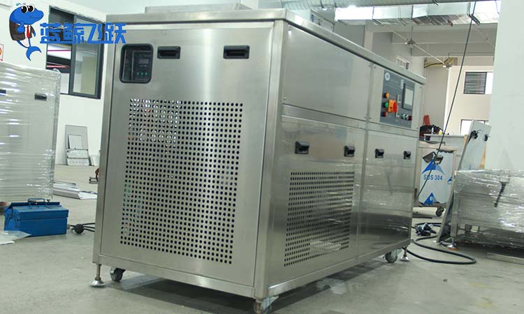 影响妖精WWW视频免费高清最新期除锈效果的因素