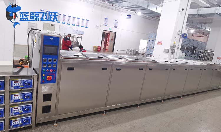 妖精WWW视频免费高清最新期在模具制造行业的应用，如何清洁模具？