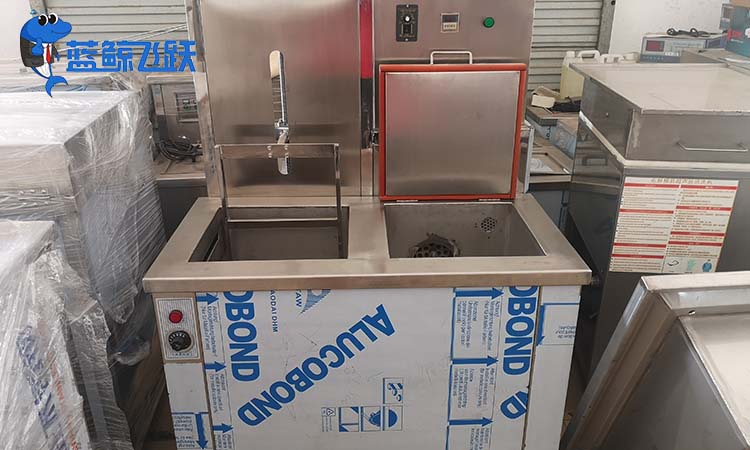 妖精WWW视频免费高清最新期在航空维修行业的应用，如何清洁航空部件？