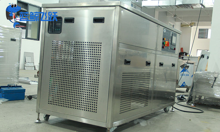 妖精WWW视频免费高清最新期：高效清洁家具和装饰品的利器