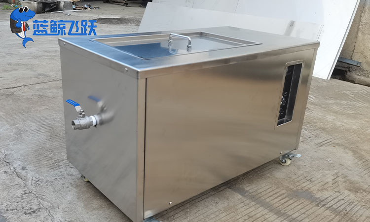 超声波清洗设备行业趋势：扩大应用范围与技术创新