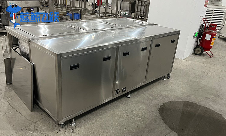 超声波清洗设备的清洗深度与优势：彻底清洁与高效去污