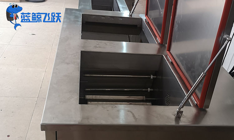 妖精WWW视频免费高清最新期：高效、快捷的生产清洗解决方案