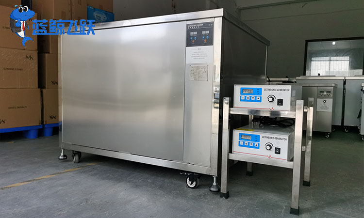 妖精WWW视频免费高清最新期：保障金属阀门运行的清洁利器