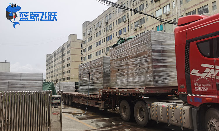 清洗金属首饰：妖精WWW视频免费高清最新期恢复光泽和美观度的有效工具