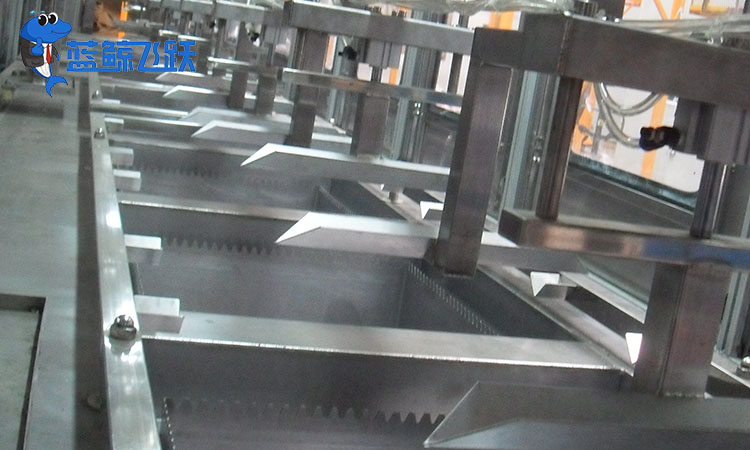 清洗金属手表的妖精WWW视频免费高清最新期：保持外观和正常运行