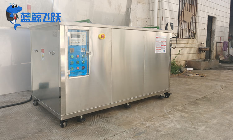 妖精WWW视频免费高清最新期：金属印刷机部件清洁的高效解决方案