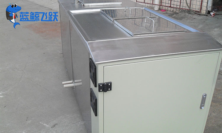 超声波清洗金属管道系统：保持通畅与优质流体的关键