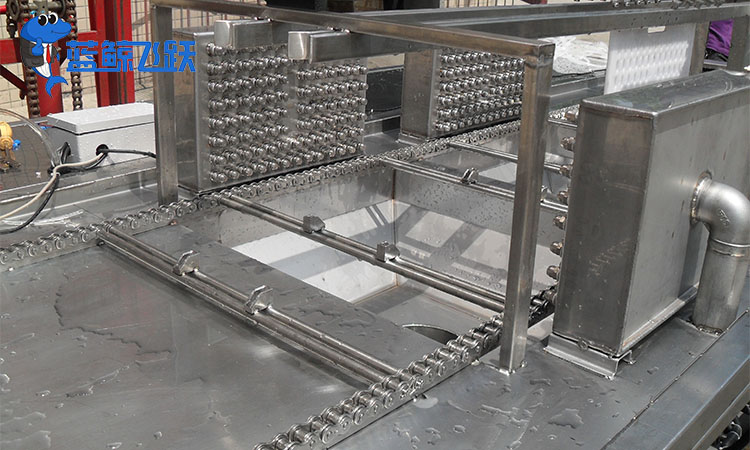 妖精WWW视频免费高清最新期：保持金属车身光洁与外观的高效利器