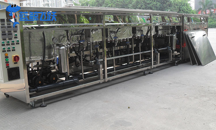 超声波清洗技术：保障工业管道通畅与效率的利器