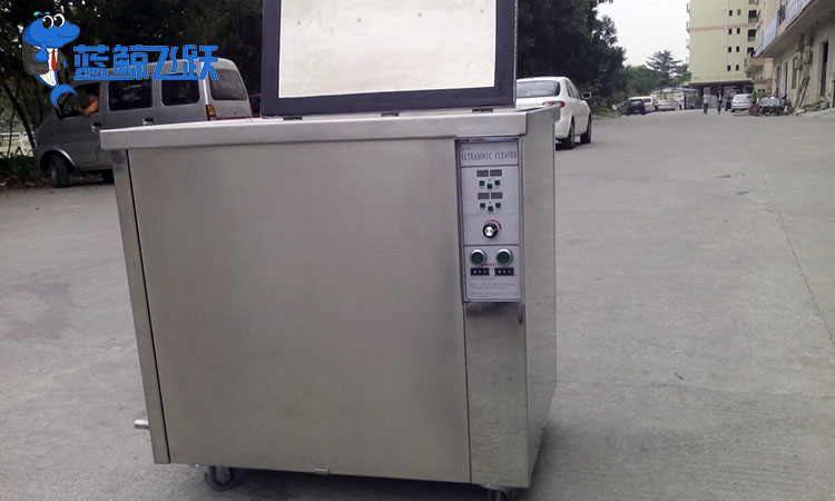 妖精WWW视频免费高清最新期在水下设备维护中的应用与优势