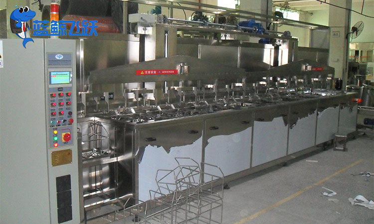 冶金设备清洗：超声波技术保障金属高效运行