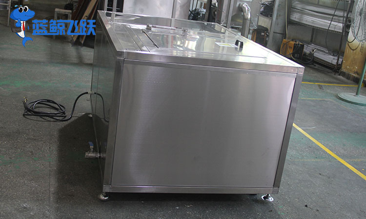 精密仪器的清洗之选：超声波清洗器的专业应用