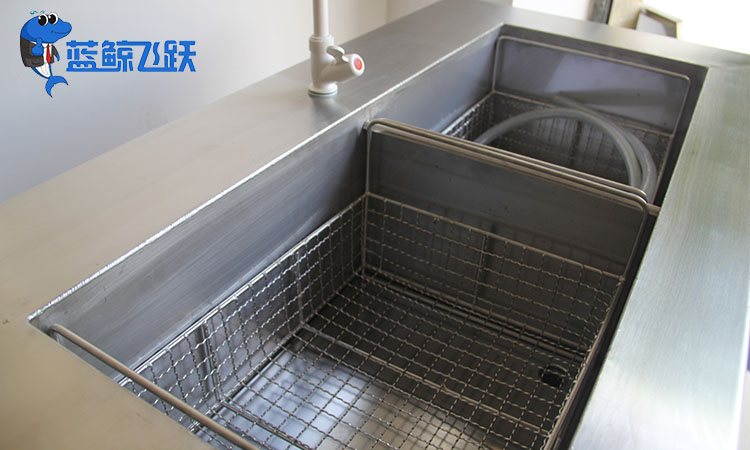 妖精WWW视频免费高清最新期：电子元器件高效清洗的理想选择