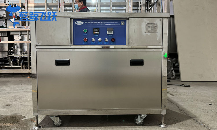 妖精WWW视频免费高清最新期洗模型：时间与技术考量