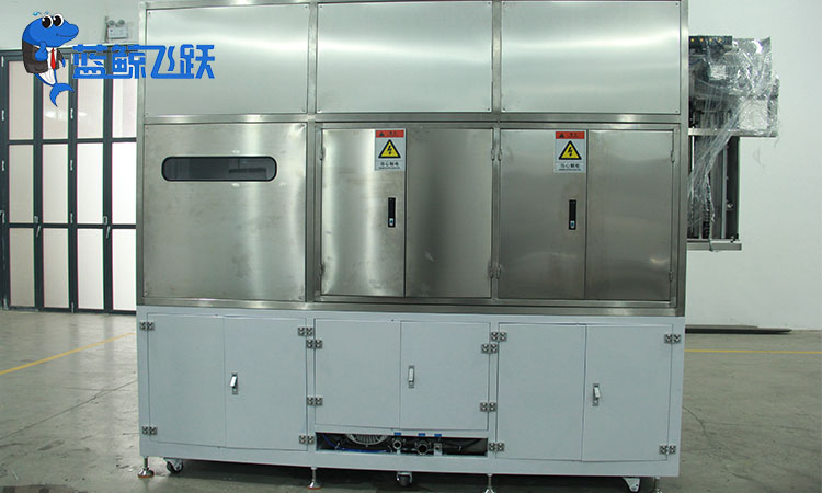 超声波清洗设备：保持塑料模具表面清洁的创新选择