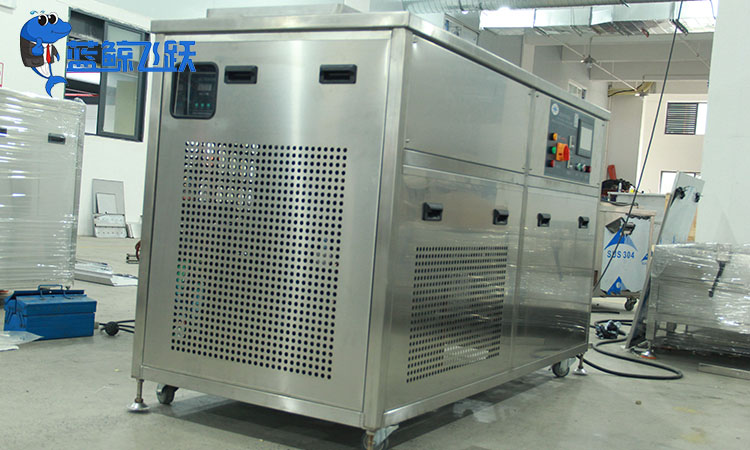 半自动妖精WWW视频免费高清最新期：现代工业清洗的高效解决方案