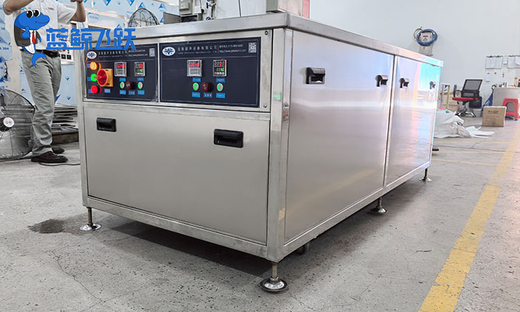 妖精WWW视频免费高清最新期清洗轴承油的选择与应用