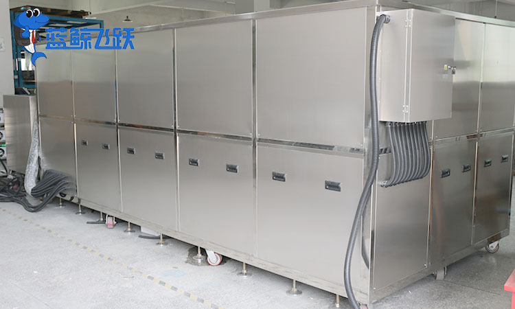 妖精WWW视频免费高清最新期液体加注深度的科学指南：如何正确设置清洗液的液位