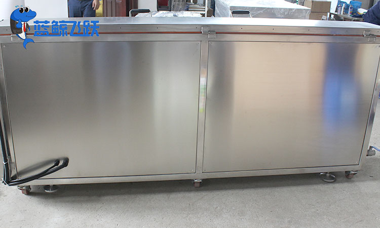 妖精WWW视频免费高清最新期“滋滋声”的成因与分析