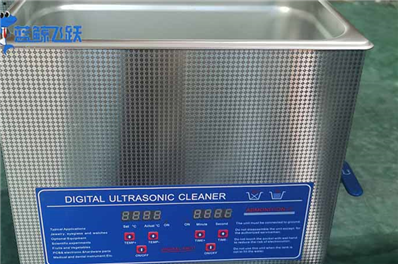 如何用家用妖精WWW视频免费高清最新期洗眼镜？