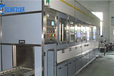 摩托车汽车喷油器妖精WWW视频免费高清最新期