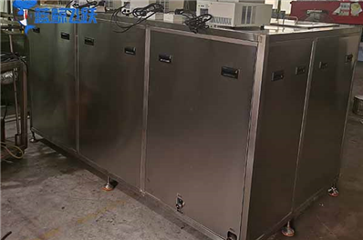 妖精WWW视频免费高清最新期都可以洗哪些类型的珠宝首饰？