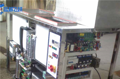 妖精国产亚洲精品无码成人小型妖精WWW视频免费高清最新期