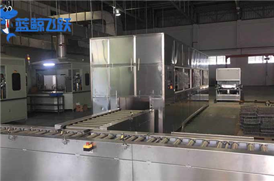 妖精WWW视频免费高清最新期的工作过程有什么？