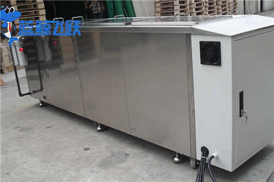 妖精WWW视频免费高清最新期恒温控制核心技术解析：误差±0.5℃的工业级解决方案