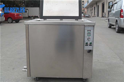 超声波清洗设备机械定时和数码定时有什么区别？可以清洗哪些工件？