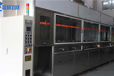 旋转喷淋清洗机的清洁是否更具备优势？清洗剂的标准是什么？