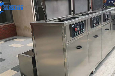 超声波清洗设备如何使用空化作用清洗物品