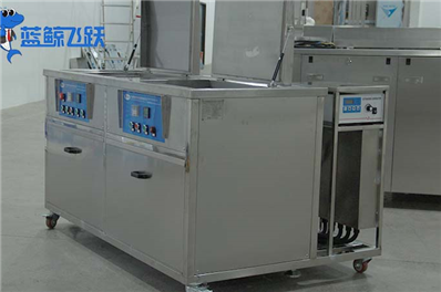 妖精WWW视频免费高清最新期在化妆品制造行业的应用，如何清洁化妆品容器？